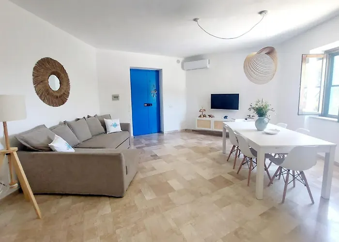 別荘 Corallo オロゼーイ